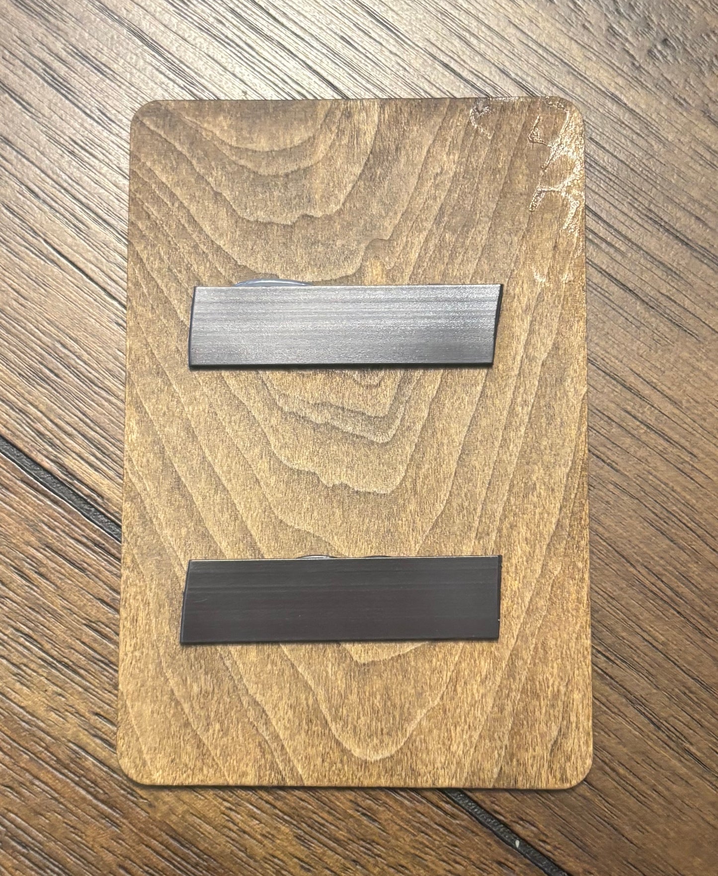 Stained basswood fridge magnet of the Ant ace card from Twin Peaks