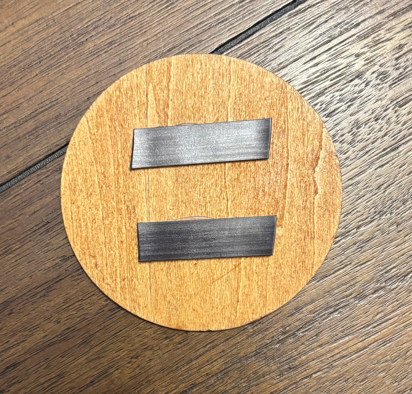 Stained basswood fridge magnet of the Flying Hellfish logo from the Simpsons