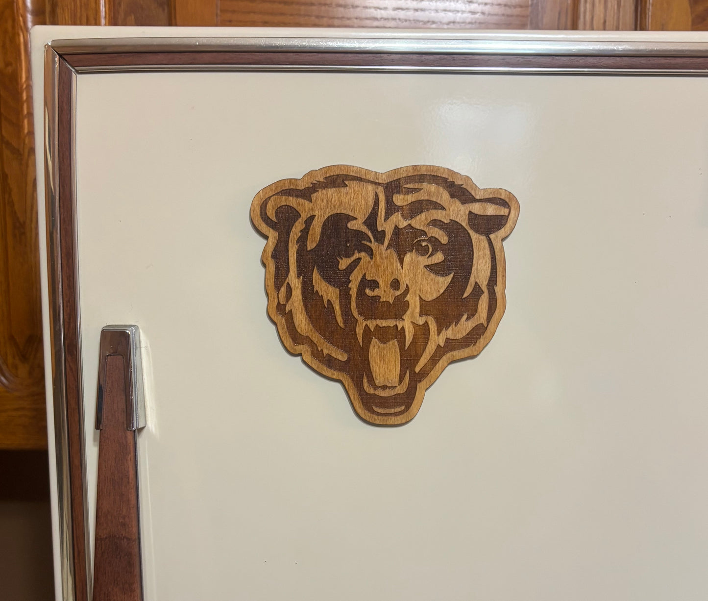 Stained basswood fridge magnet of the Chicago Bears football team logo