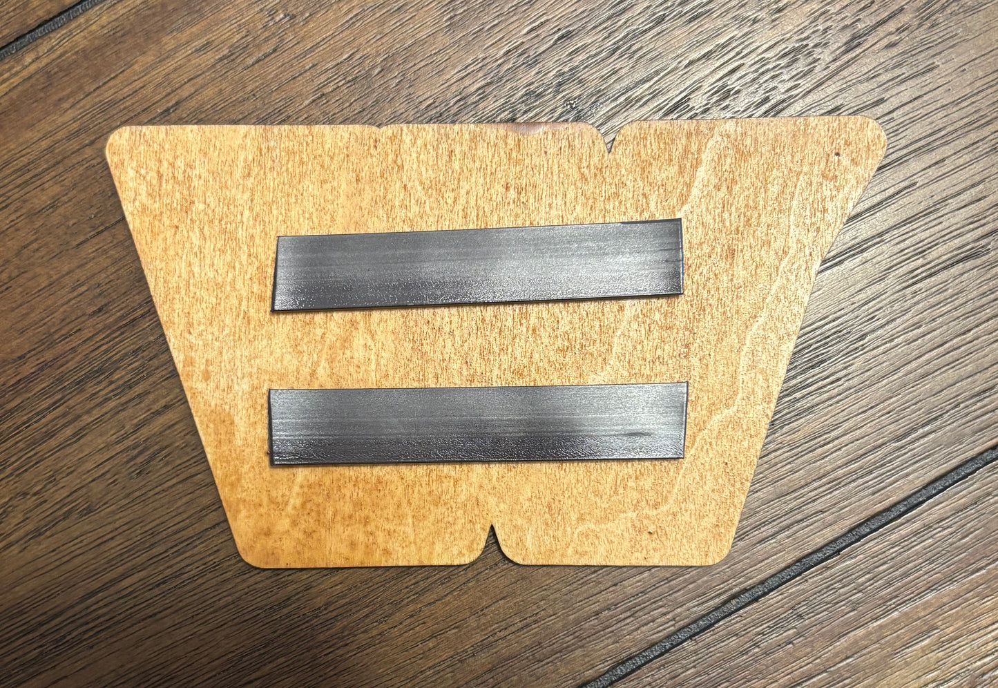 Stained basswood fridge magnet of the Washington Commanders football team logo
