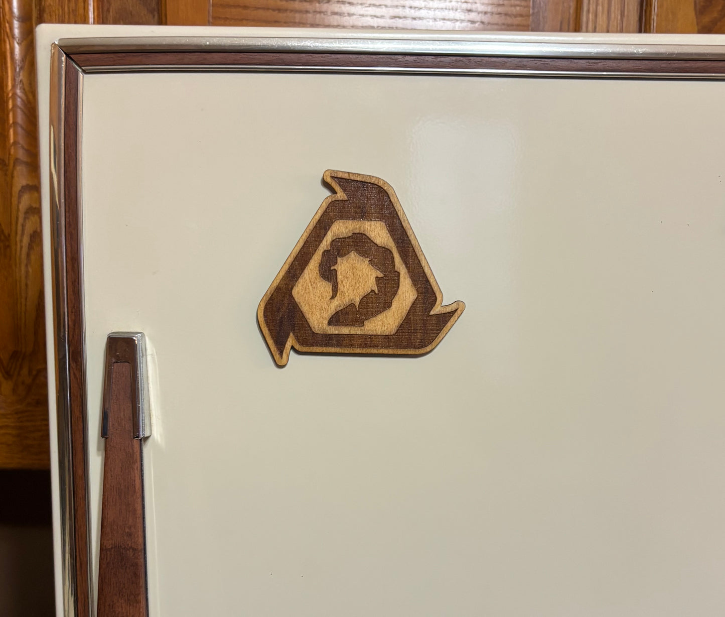 Stained basswood fridge magnet of the Brotherhood of Nod logo from the Command & Conquer video games