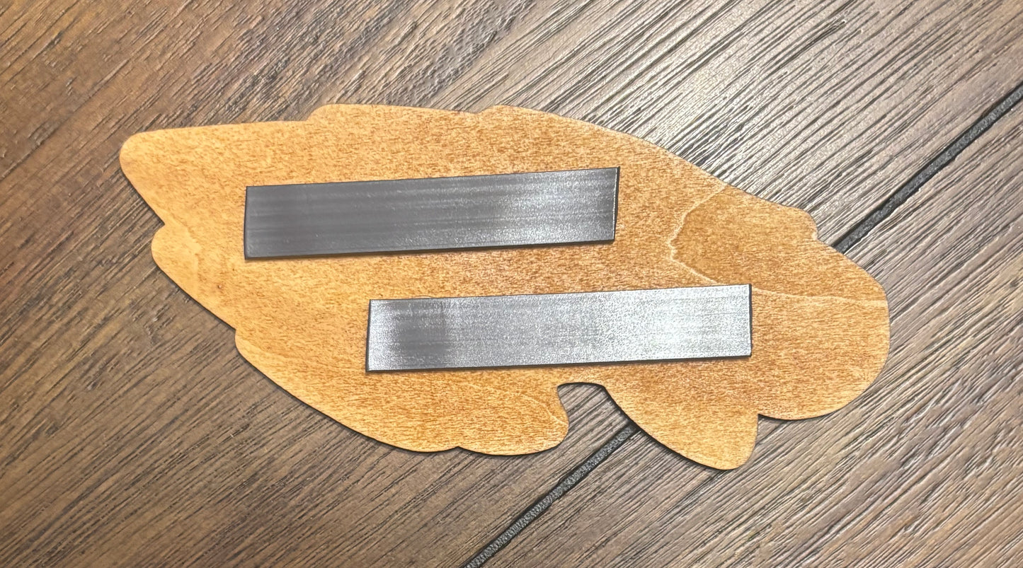 Stained basswood fridge magnet of the Philadelphia Eagles football team logo