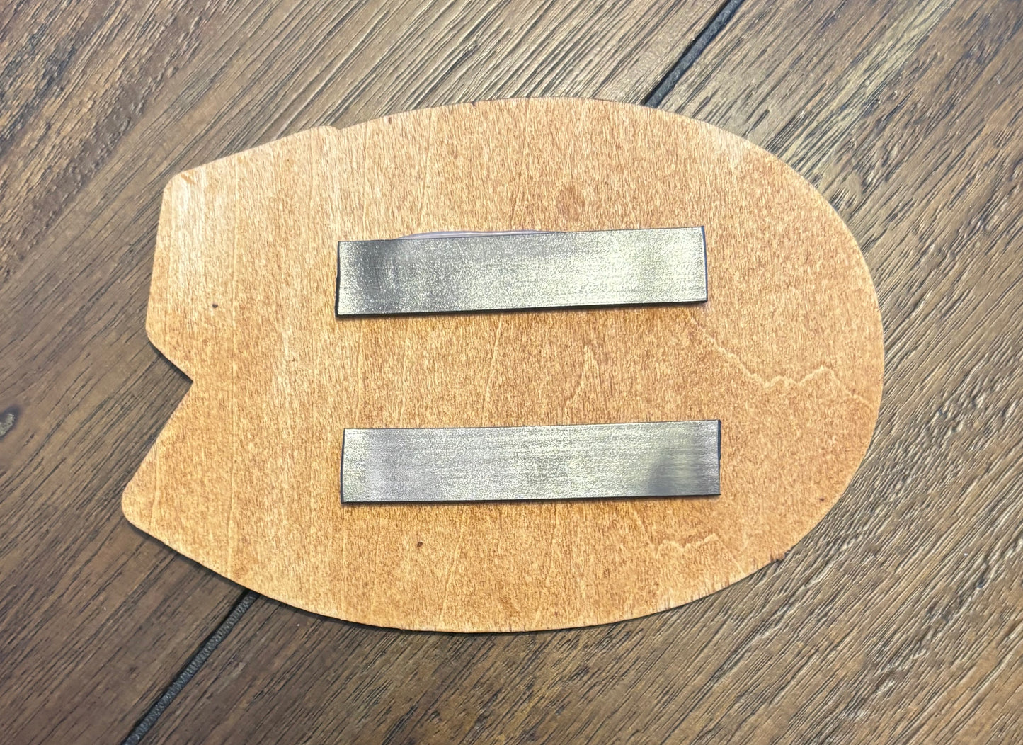 Stained basswood fridge magnet of the Montreal Canadiens hockey team logo