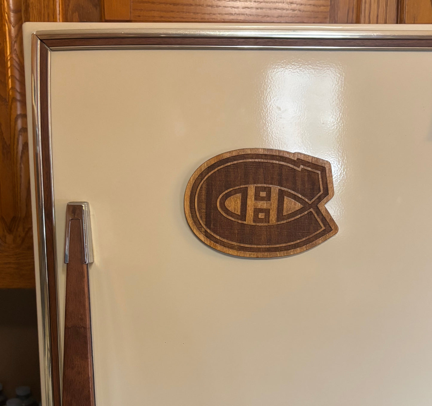 Stained basswood fridge magnet of the Montreal Canadiens hockey team logo