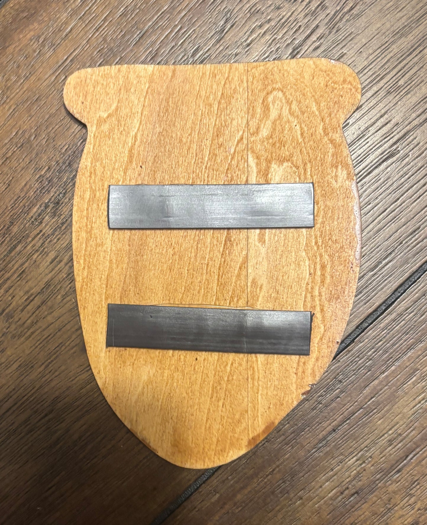 Stained basswood fridge magnet of the Elder Scrolls Oblivion logo