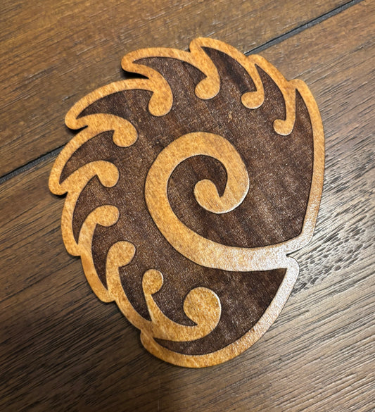 Stained basswood fridge magnet of the Zerg logo from the Starcraft video games